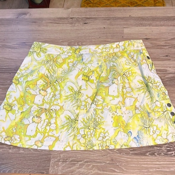 TITLE Nine skirt - Picture 2 of 6